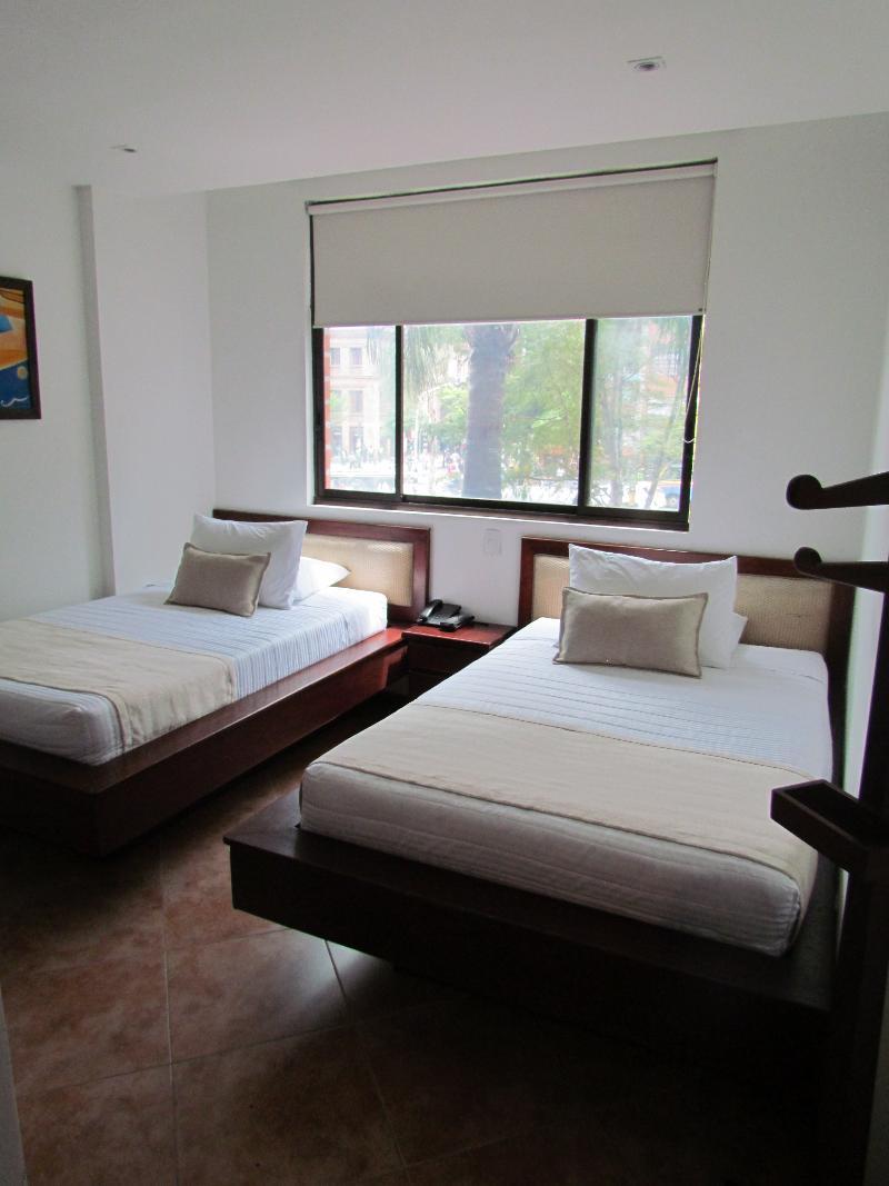 Hotel Plaza Mayor Medellín Exterior foto
